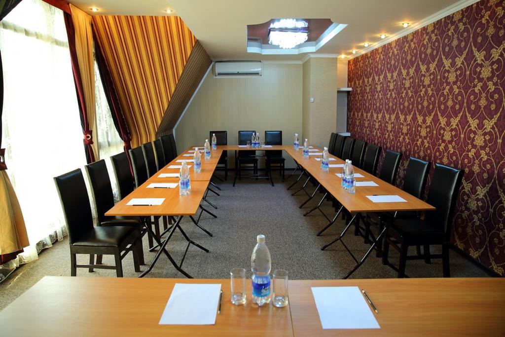 Bishkek Villa Hotel المظهر الخارجي الصورة